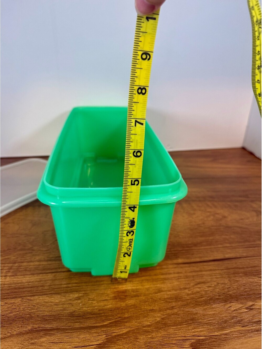 Vintage Tupperware Large Green Rectangular Storage Container with Lid - Picture 8 of 8